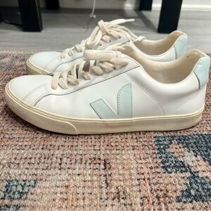 Veja Women's Esplar Mint and White Sneakers